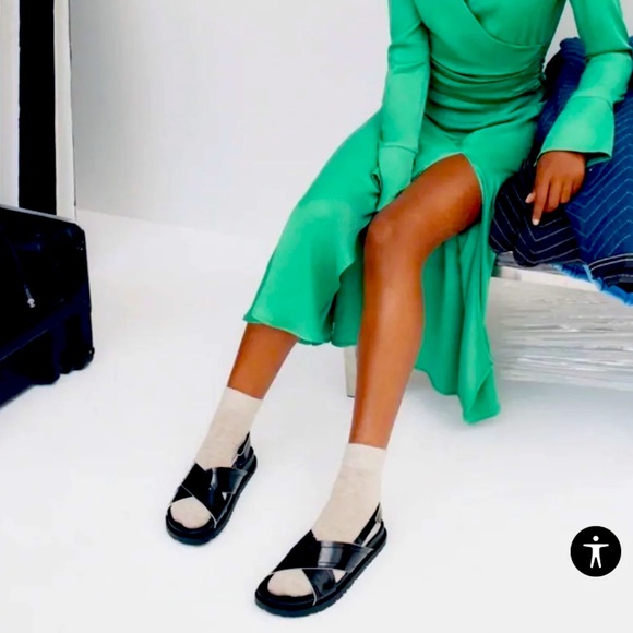 ZARA CROSS STRAP FLAT SANDALS TRF Cross Velcro Dad Sandal no tag 42 final - Picture 10 of 15